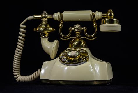 Antique telephones [History, Identification, Values]